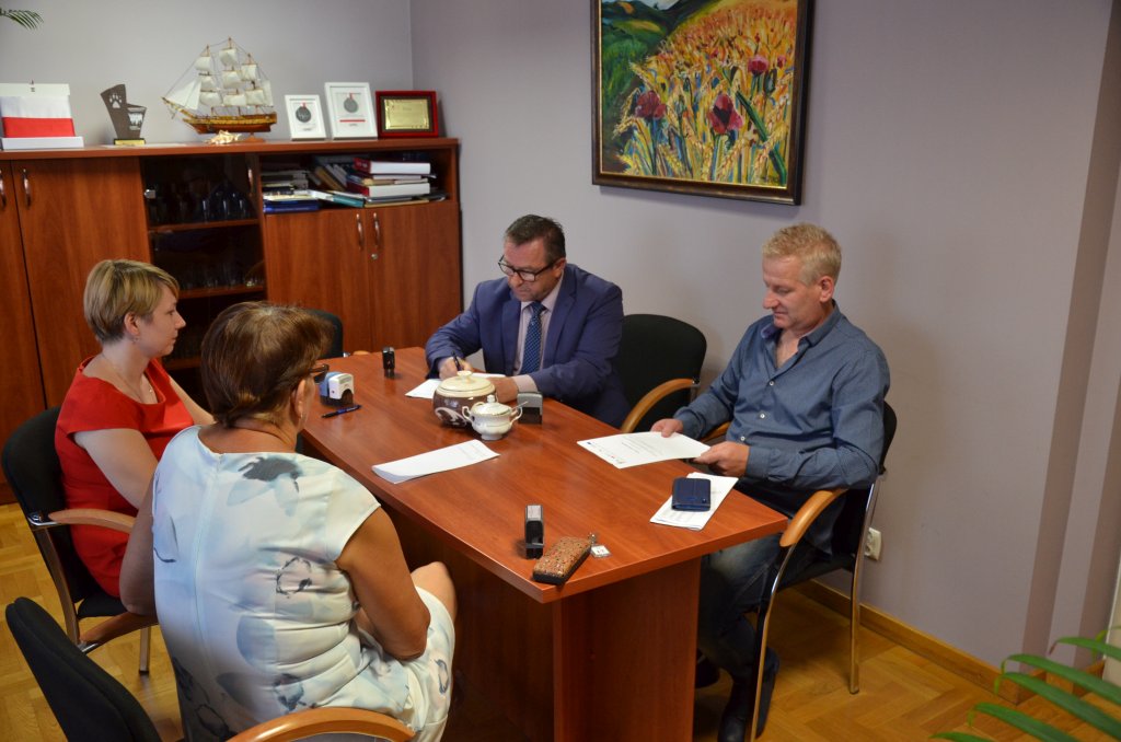 Umowa na realizację Dziennego Domu Pomocy