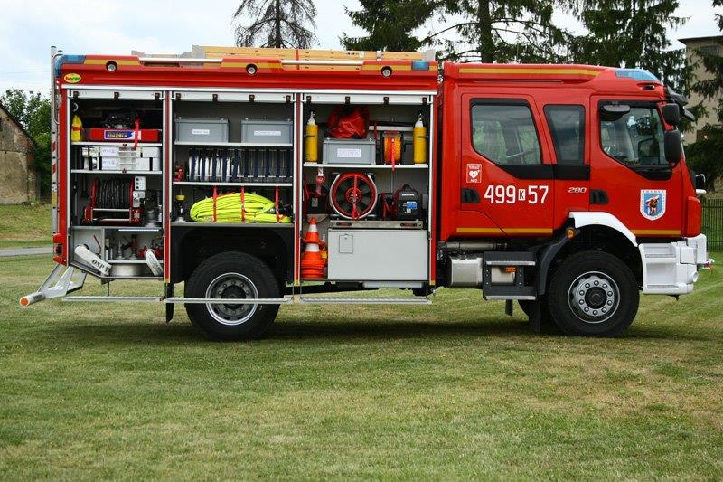 Średni samochód ratowniczo-gaśniczy dla OSP w Cholewianej Górze