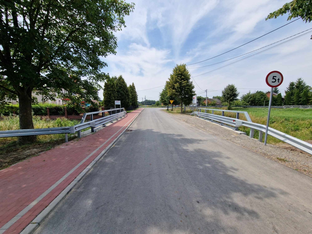 Odbiór drogi w Cholewianej Górze (2)