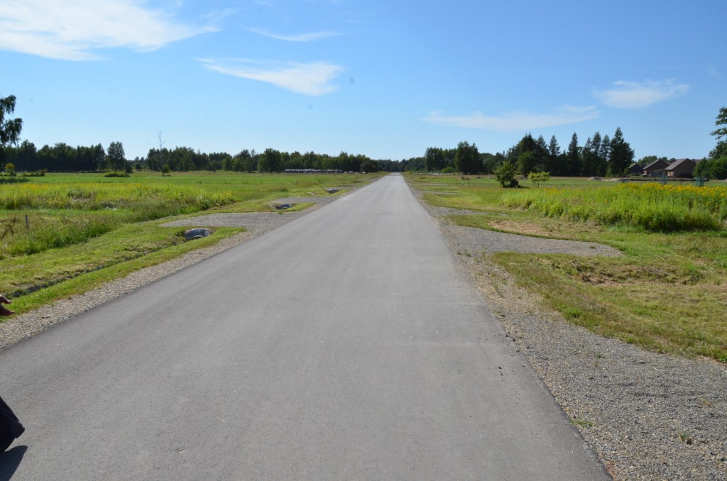 Przetarg na budowę dróg gminnych 