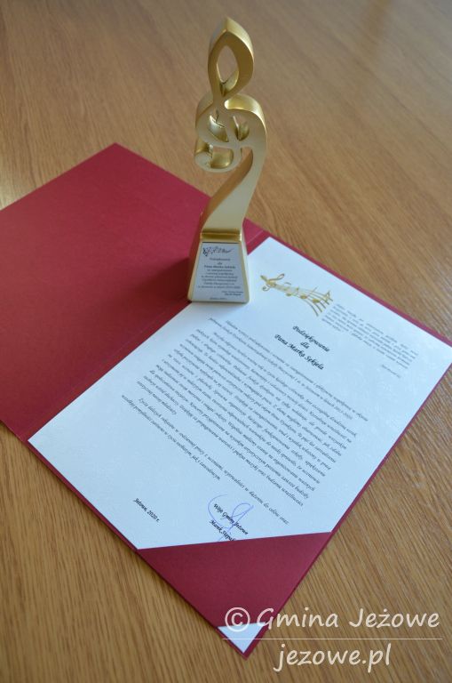 Podziękowanie dla Dyrektora szkoły muzycznej