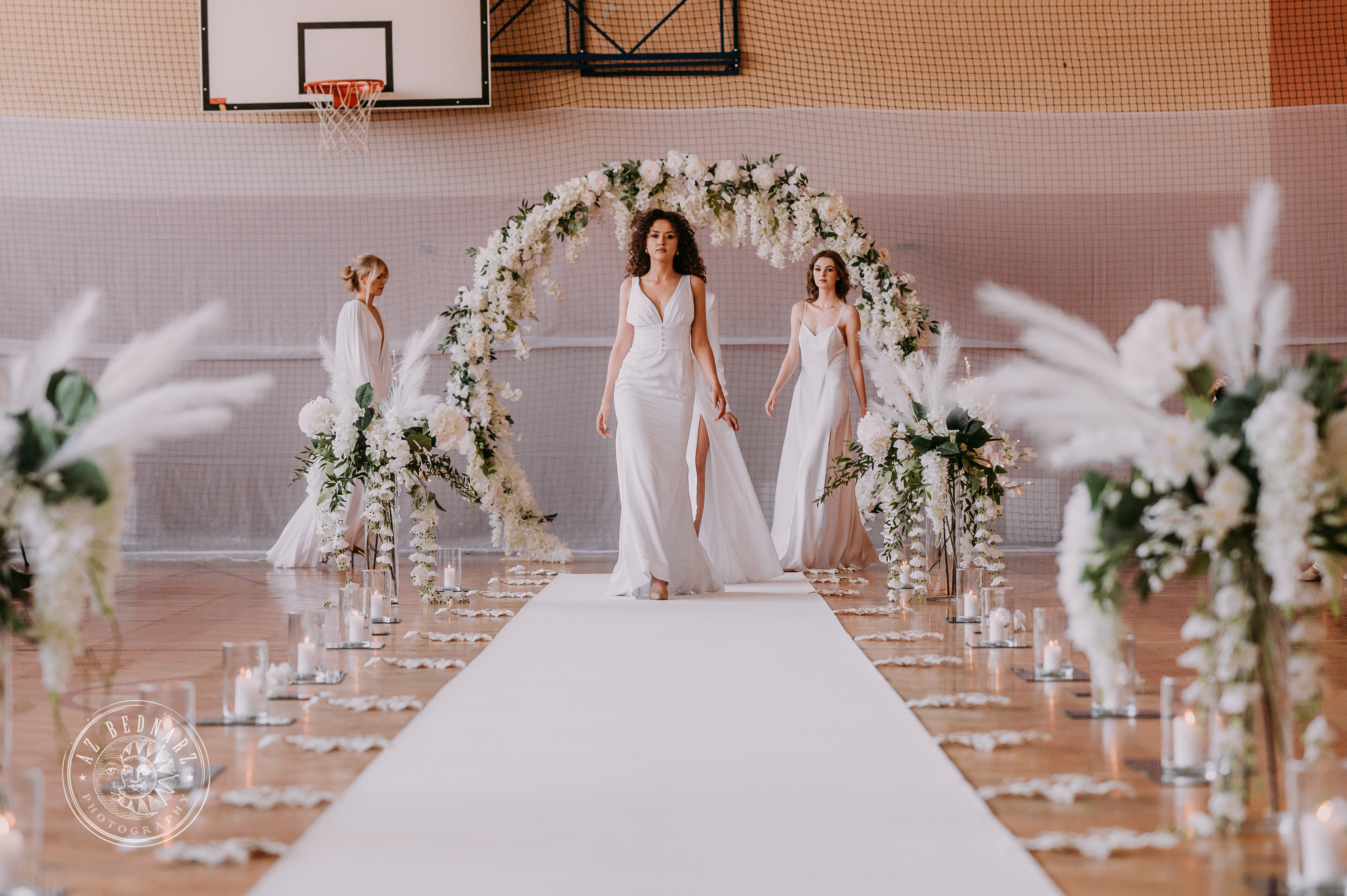 Pokaz mody w Zespole Szkół w Jeżowem