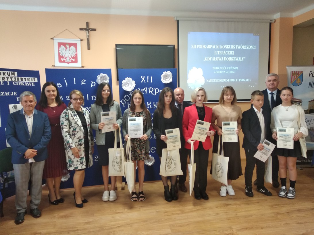 Szkolni twórcy z Podkarpacia (i nie tylko) nagrodzeni w Jeżowem