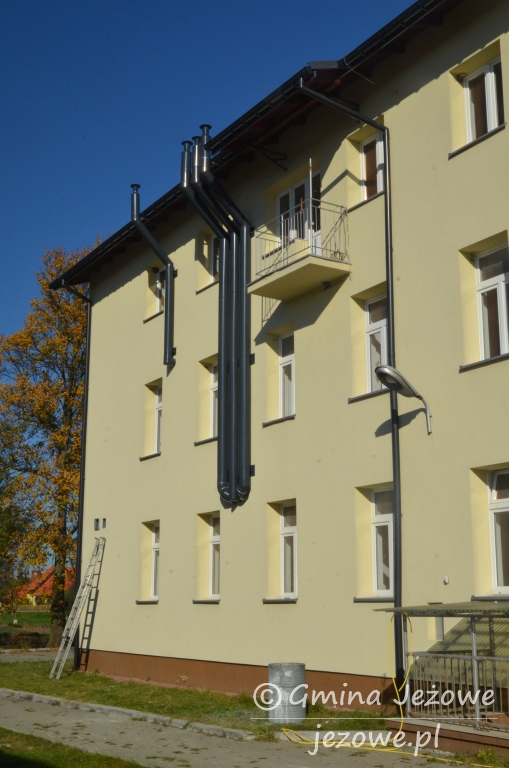 Trwają prace wykończeniowe w budynku Ośrodka Zdrowia w Jeżowem