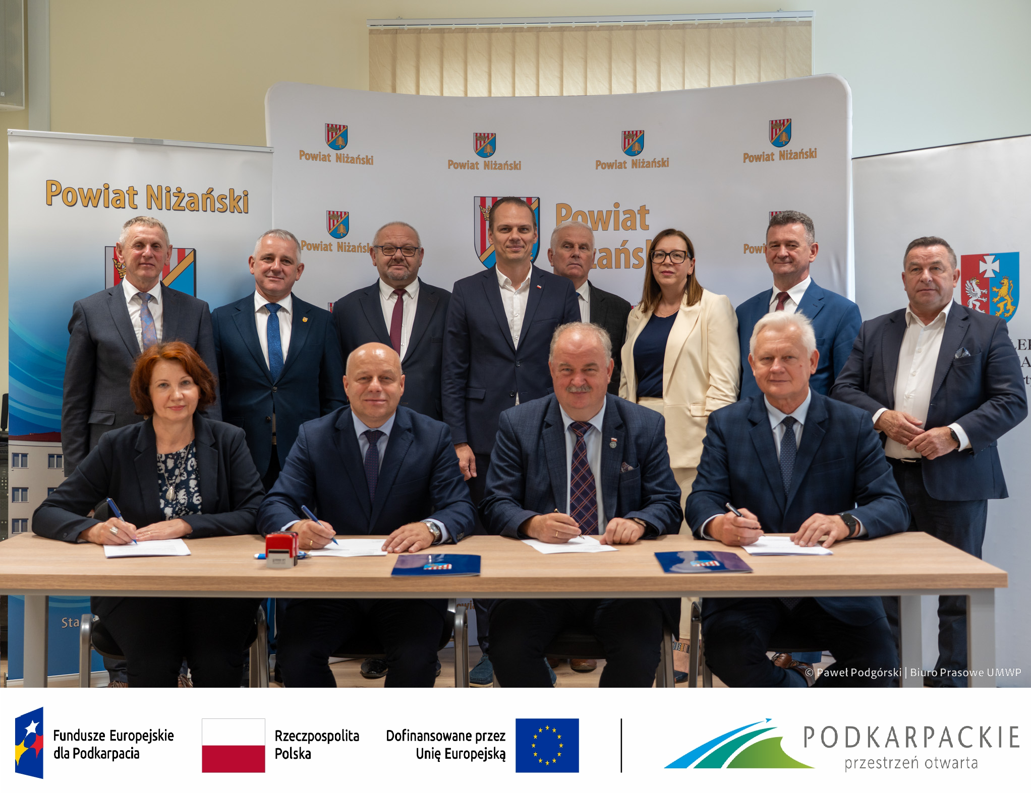  	Realizacja projektu infrastrukturalnego w ciągu drogi powiatowej Nr 1087R Jeżowe - Wola Raniżowska 