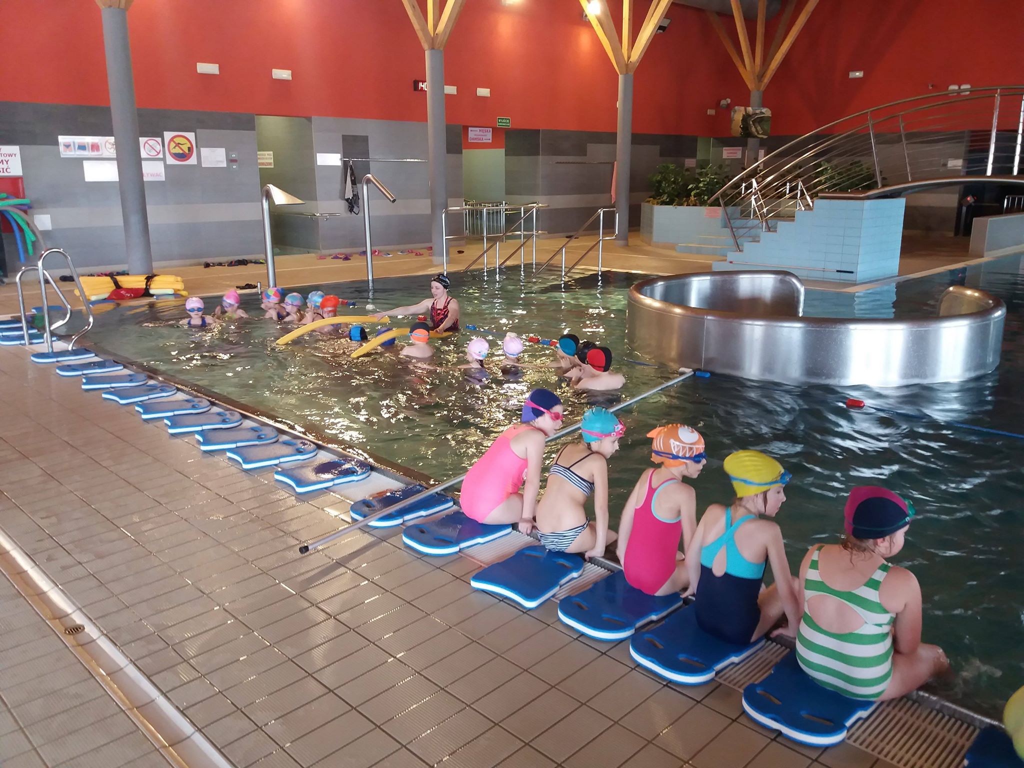 54517081 625371034542783 6776914946581069824 n